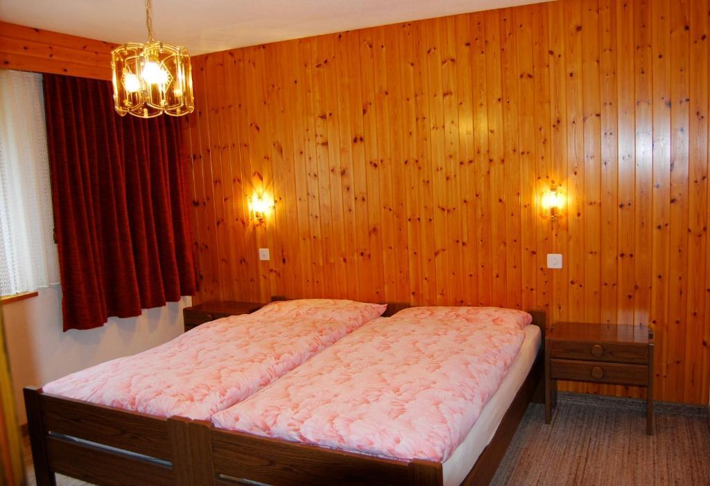 Apartamento Haus Alba Saas-Almagell Habitación foto
