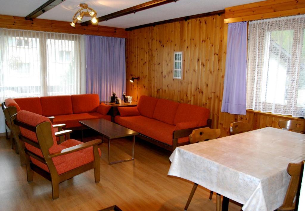 Apartamento Haus Alba Saas-Almagell Habitación foto